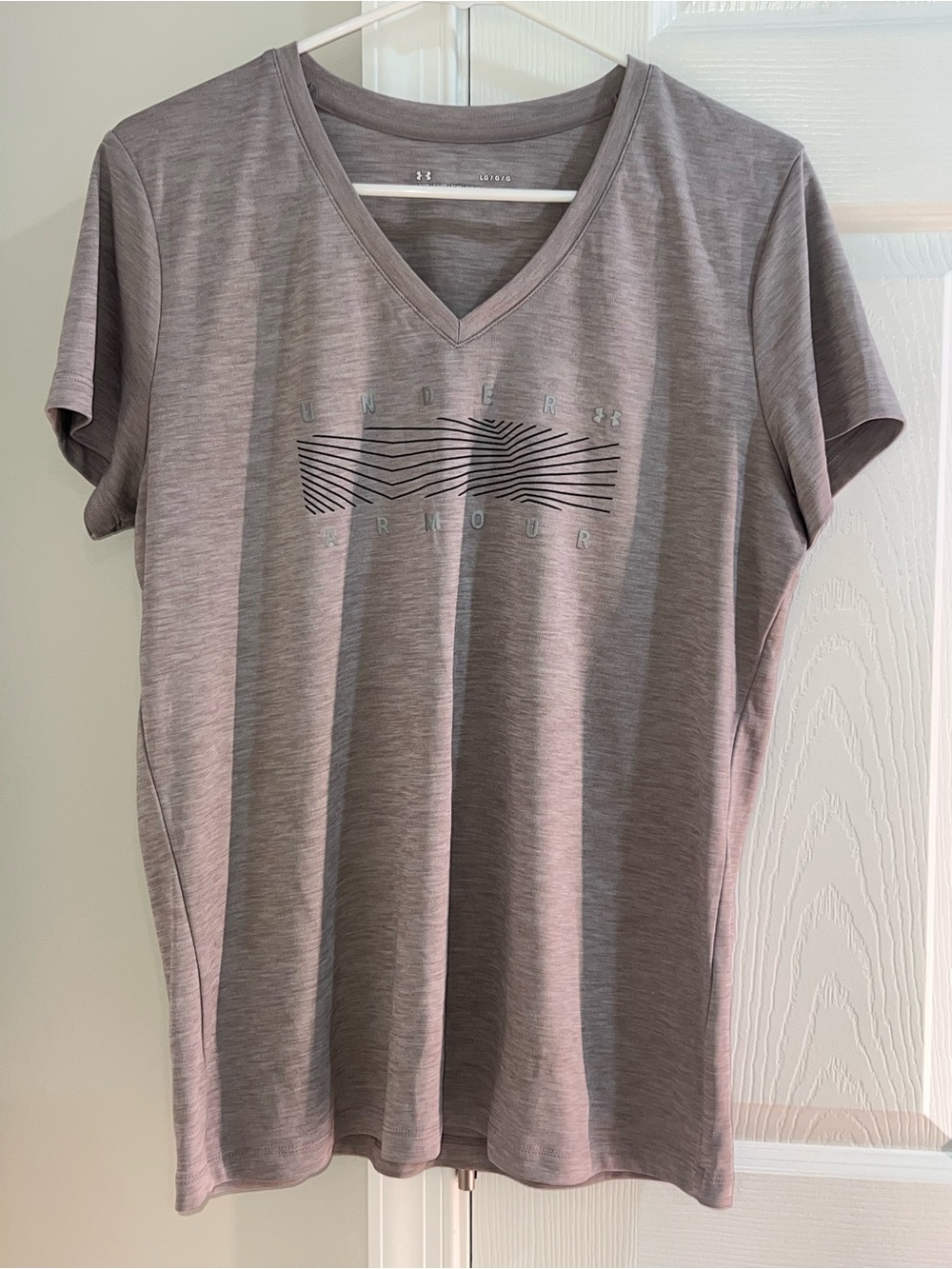 Under Armour Women's Mauve V-Neck Performance Tee